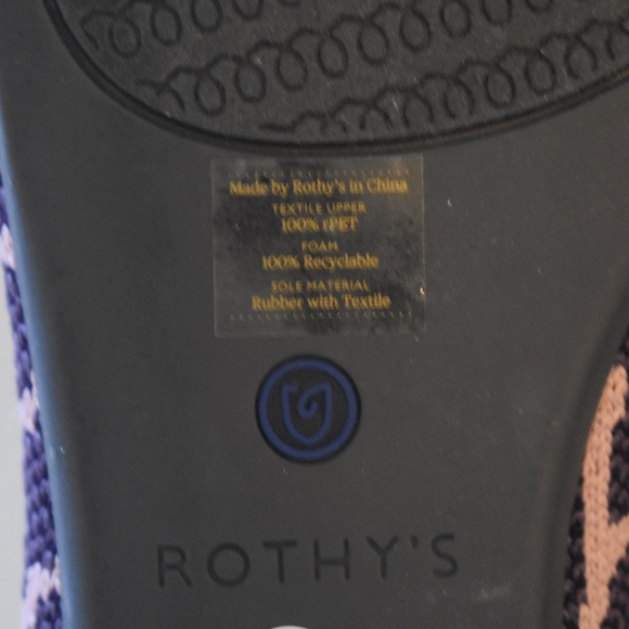 Rothy's Original Point Model 002 Violet Giraffe Print Size 8.5 NWT - Picture 8 of 8